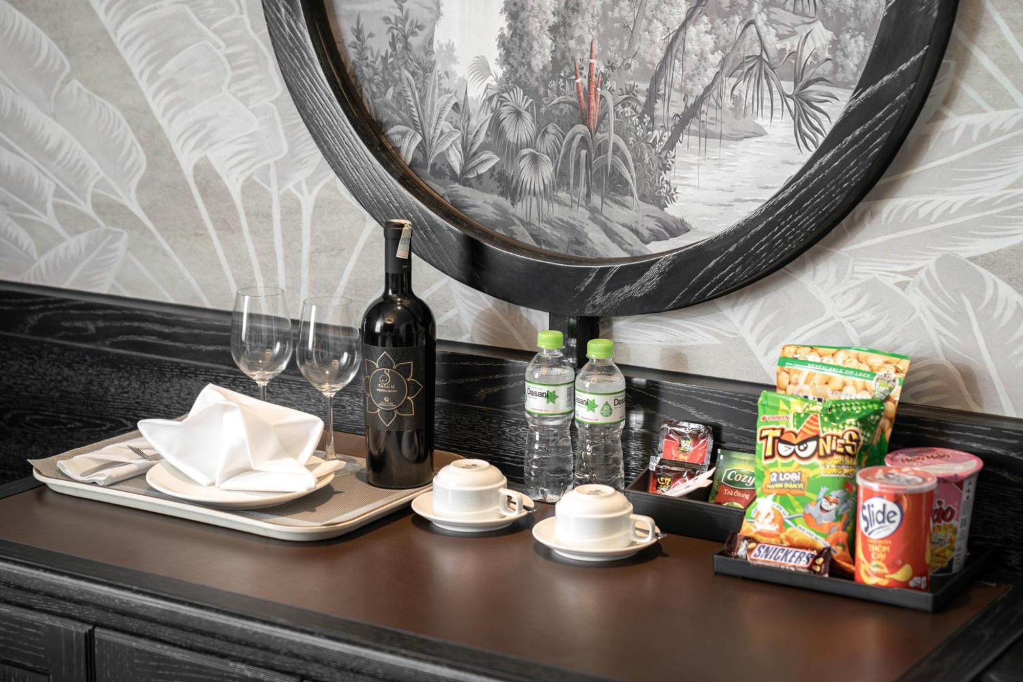 Luxe Paradise Premium Hotel Hanoï Extérieur photo