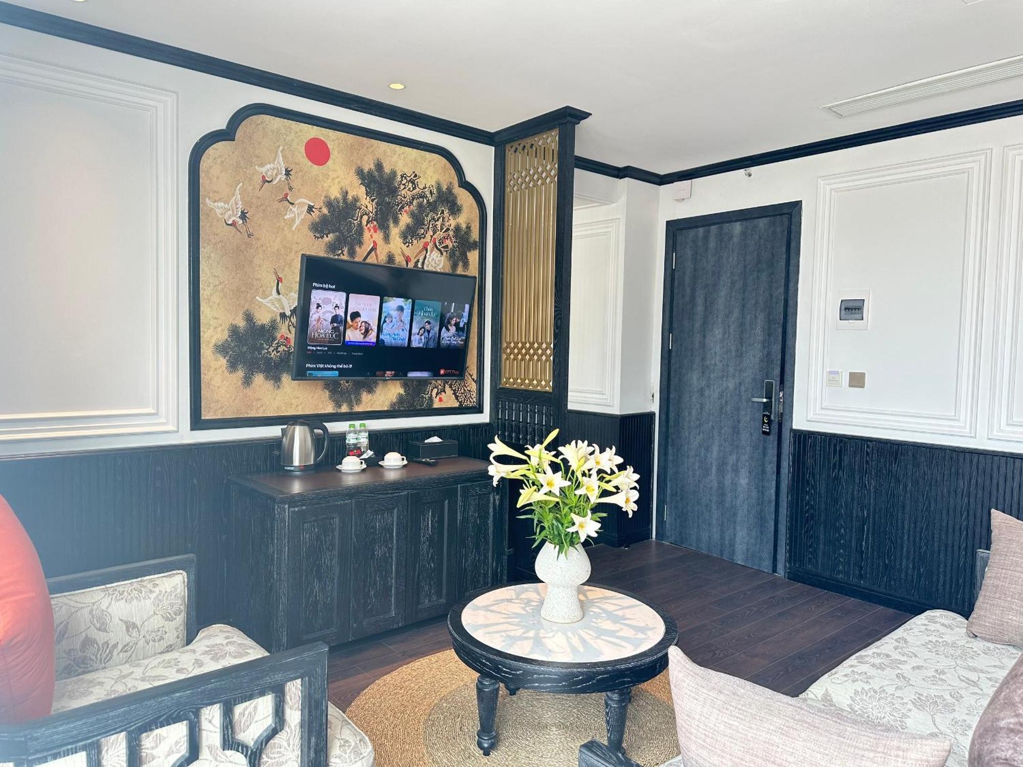 Luxe Paradise Premium Hotel Hanoï Extérieur photo
